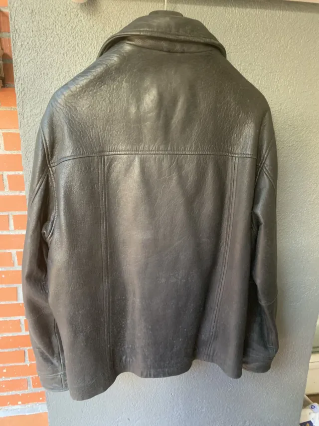 Cazadora de cuero Camel negra