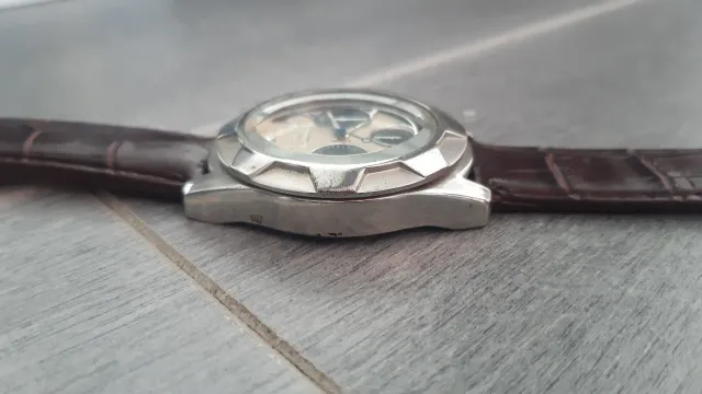 Reloj de hombre con correa de cuero