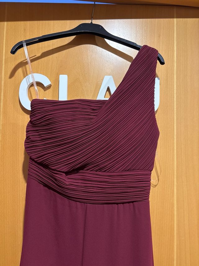 Vestido granate de fiesta