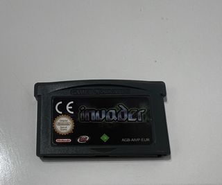 Invader Game Boy Advance Nintendo con caja