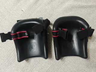 Rodilleras Rubí Negras