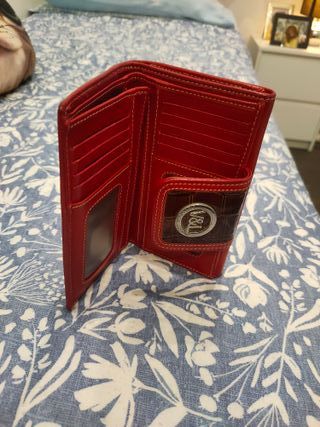 Monedero Victorio & Lucchino Rojo y Marrón