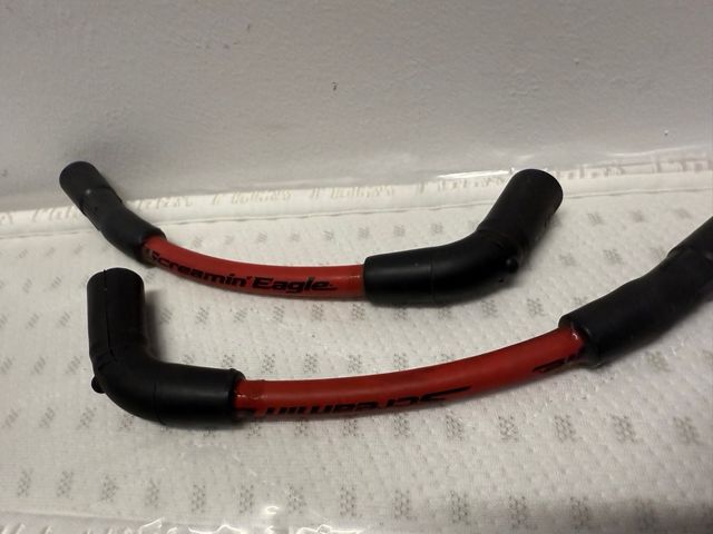 Cables Bujía Screamin' Eagle 10mm Rojo