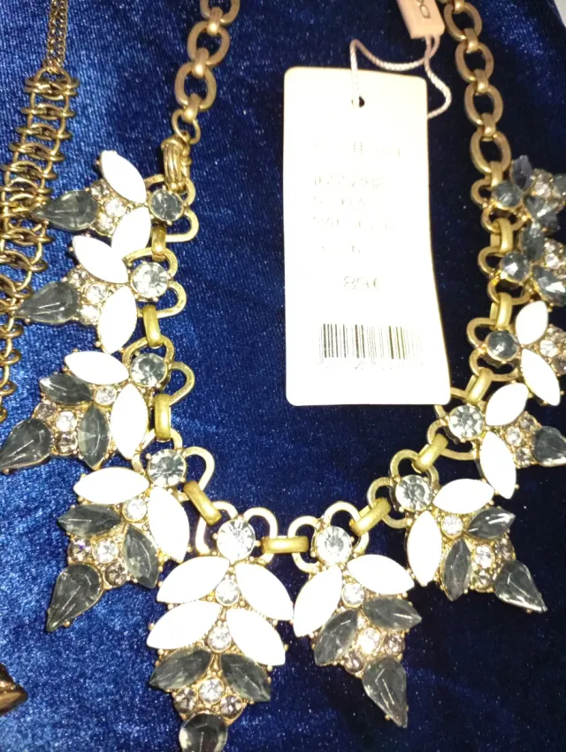 Collar cadena eslabones dorados y verdes