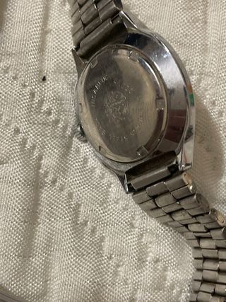 Reloj DOWARD Acero Inoxidable Dorado y Plateado