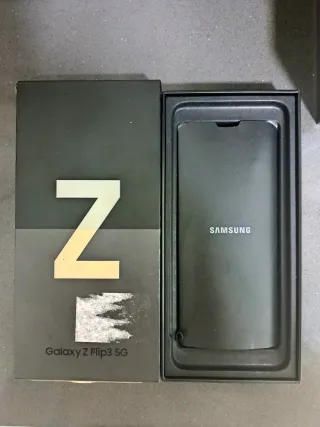 SAMSUNG GALAXY Z FLIP 3 5G - IN OFFERTA %