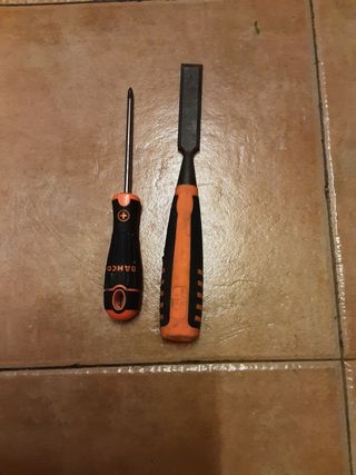 Lote herramientas Bahco: destornillador y formón.b