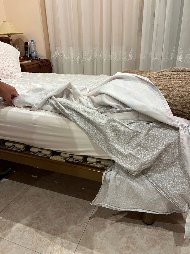 Somier eléctrico 90cm + colchón làtex