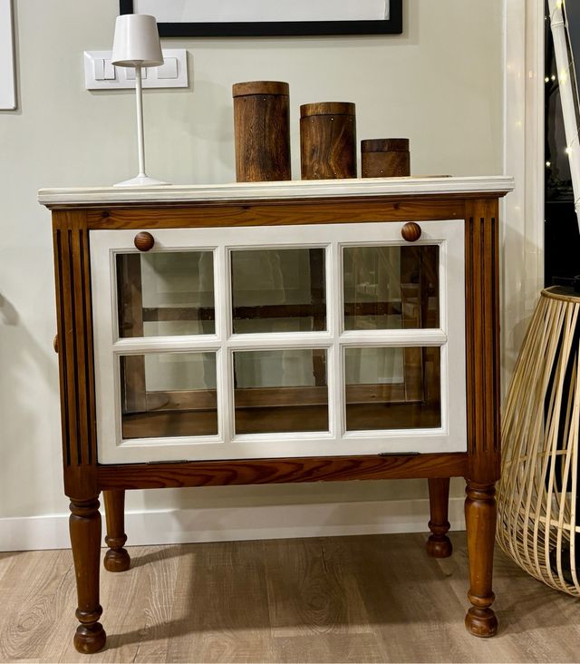 Mueble bar licorera - Mueble auxiliar.