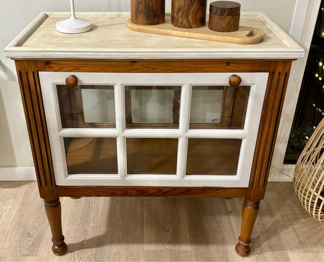 Mueble bar licorera - Mueble auxiliar.