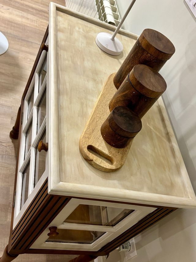 Mueble bar licorera - Mueble auxiliar.