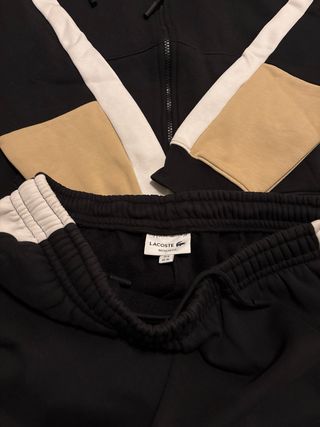 Conjunto Lacoste Verano Hombre Negro Beige