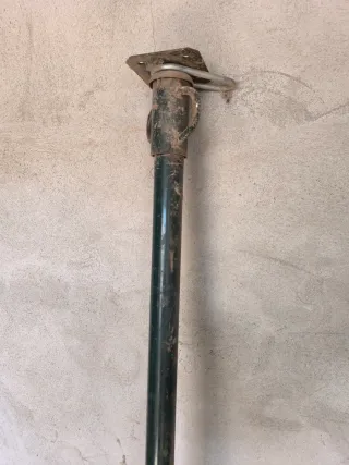 Puntales de obra metálicos