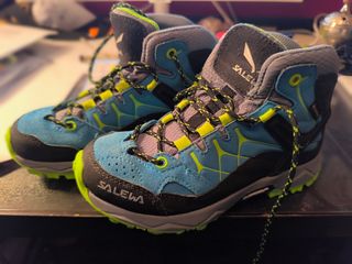 Bota Infantil Salewa Gore-Tex Trekking