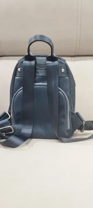 Lote de 7 bolsos y mochilas