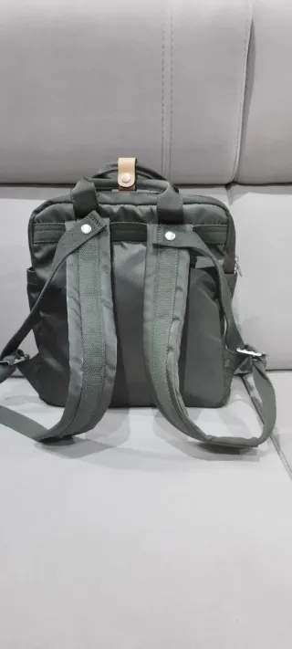 Lote de 7 bolsos y mochilas