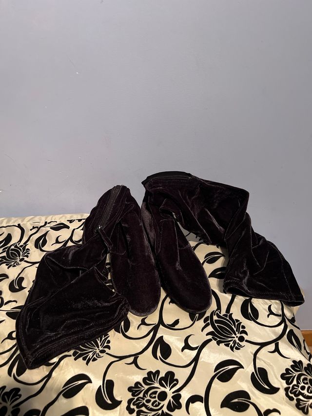 Botas Mango terciopelo negro talla 38