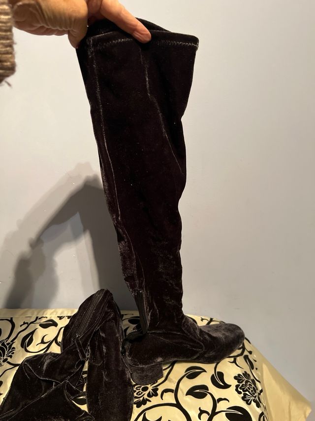 Botas Mango terciopelo negro talla 38