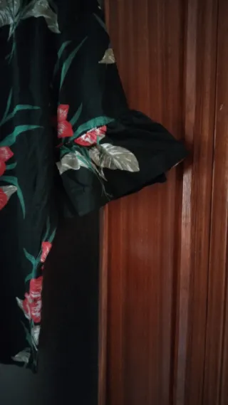 2 Blusas Estampadas Floral muy bonitas y ponible