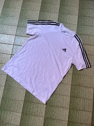 Camiseta Adidas Blanca Rayas Negras