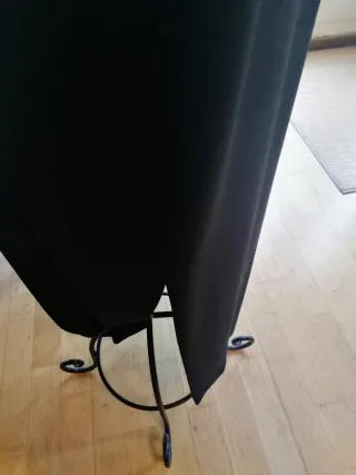 Falda larga negra de Caramelo