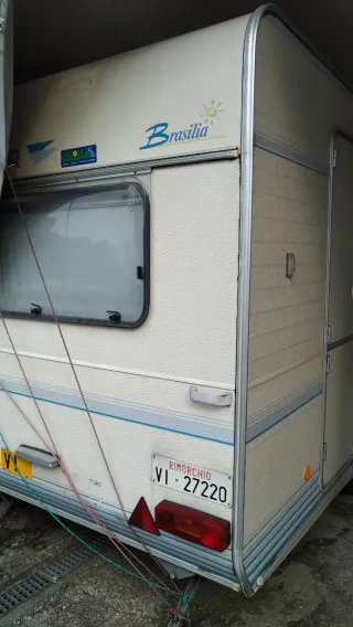 Roulotte caravelair Brasilia 375
