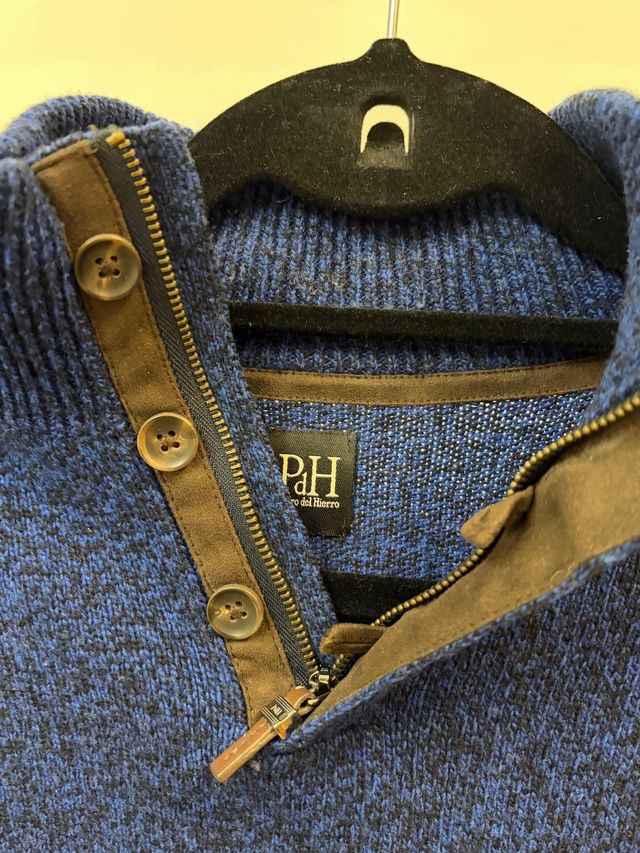 Jersey azul Pedro del Hierro