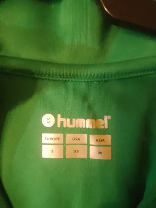 Chaqueta Betis Hummel verde