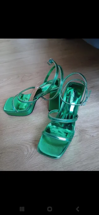 Sandalias tacón plataforma verde