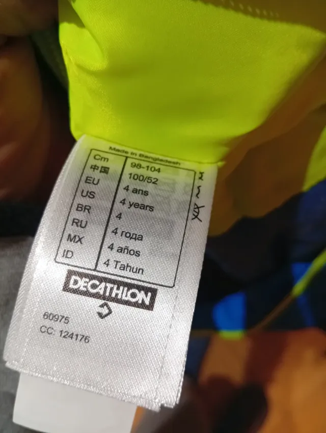 Ropa de esquí infantil