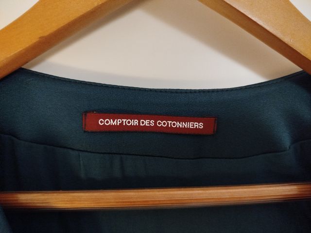 Vestido verde satinado Comptoir des Cotonniers T.M