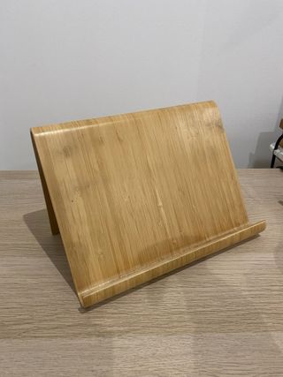 Soporte tablet bambú