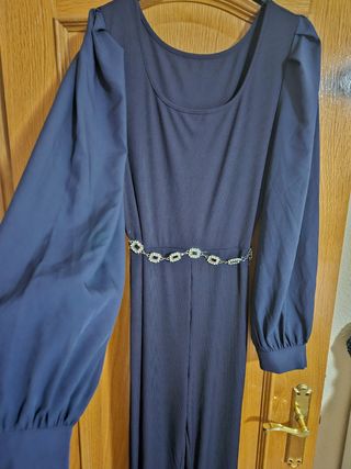 Mono fiesta XL azul con cinturón plateado