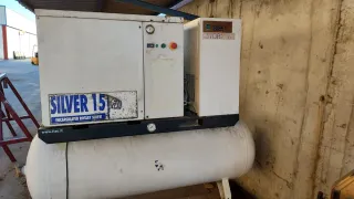 Compresor tornillo FIAC SILVER 15. Maquinaria.