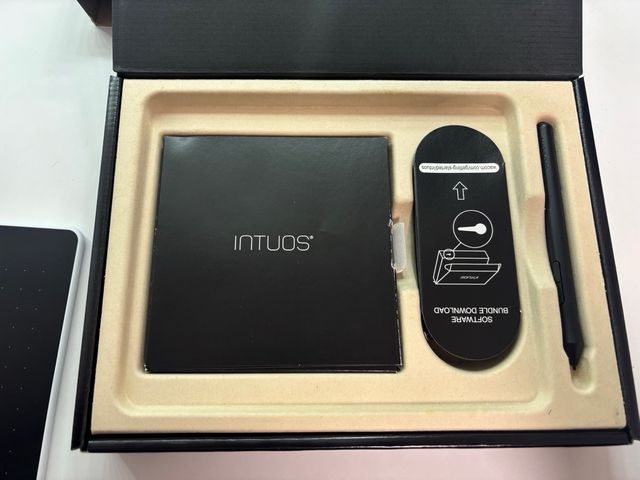 Tableta Gráfica Wacom Intuos Draw
