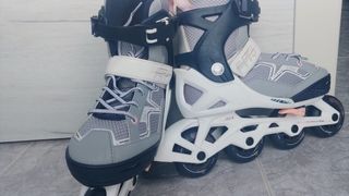 Patines niña blancos casi nuevos