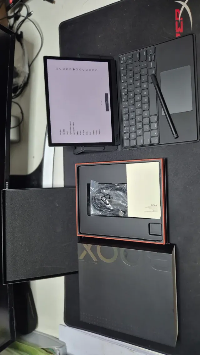 Boox Ultra C + Teclado + Funda Original