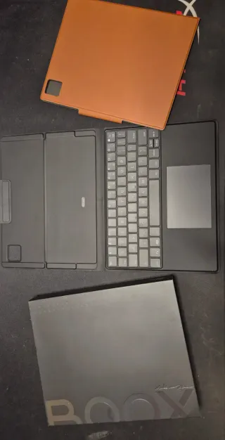 Boox Ultra C + Teclado + Funda Original