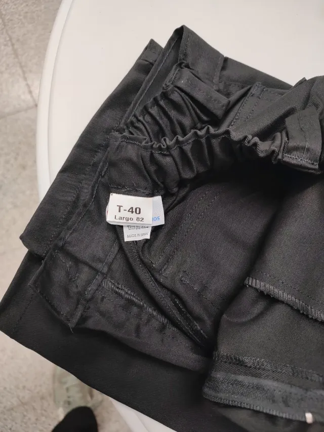 Pantalones de trabajo negros T- 38 , 40 Largo 82