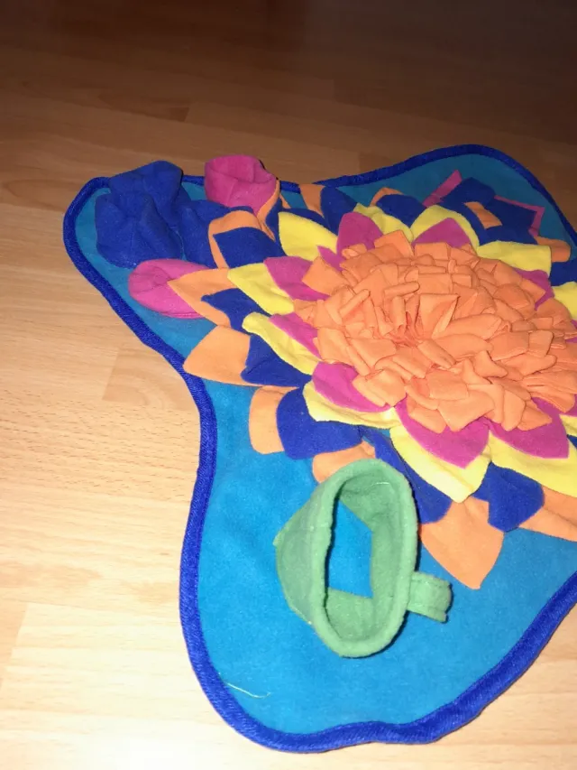 Alfombra olfativa para perro diseño flor