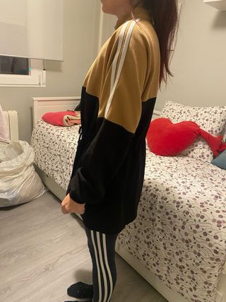 Sudadera con elástico y cremallera