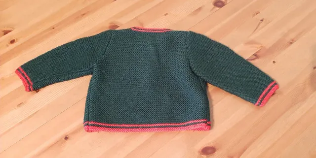 Chaqueta bebé estilo austriaco