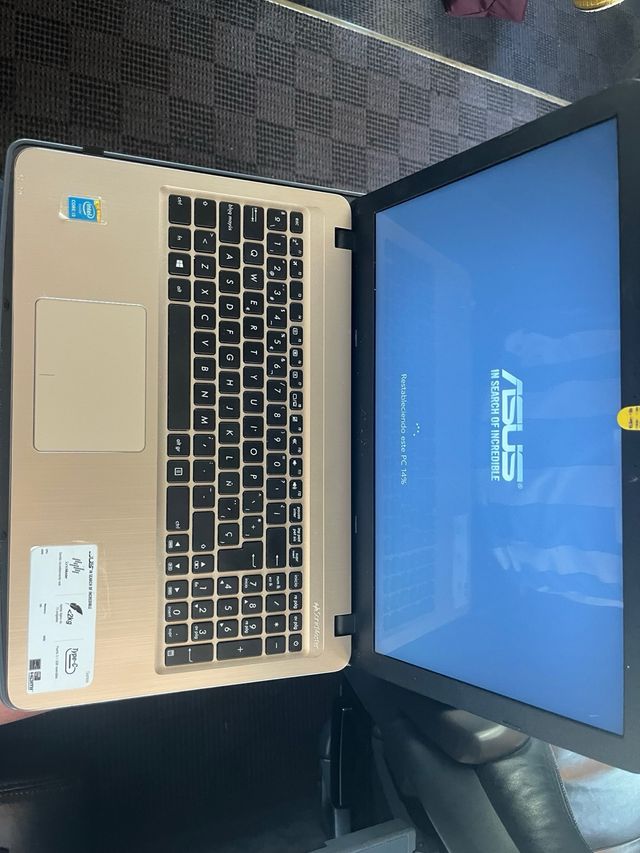 Ordenador ASUS X540L