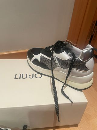 Zapatillas Liu Jo Negras y Blancas