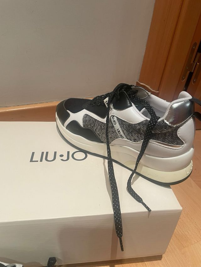 Zapatillas Liu Jo Negras y Blancas