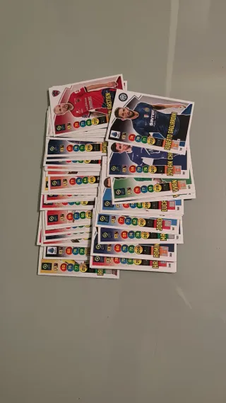 Lote 35 cromos Adrenalyn XL 21-22