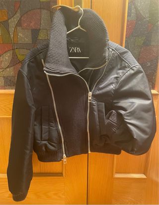 Cazadora bomber cremalleras rayas diplomáticas azu