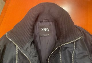 Cazadora bomber cremalleras rayas diplomáticas azu