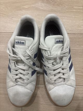 Zapatillas Adidas efecto terciopelo crudo