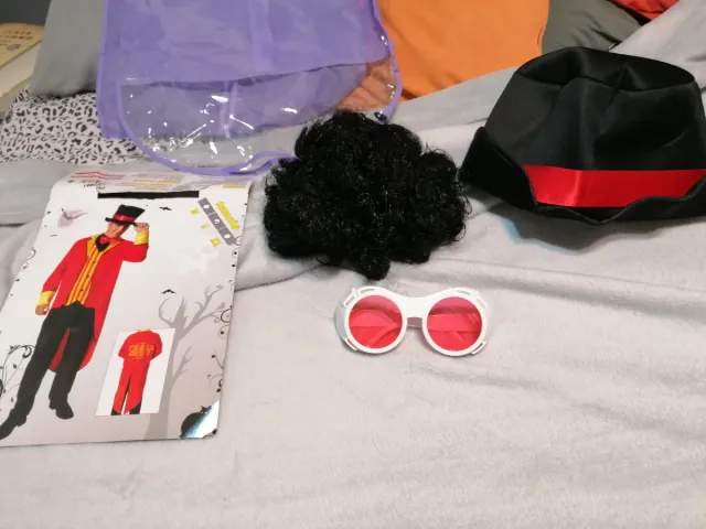 Disfraz Domador Circo Rojo y Negro